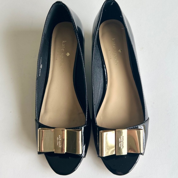 Kate Spade New York Black Patent Leather Wedges Heels. Italy  Kate Spade Black Patent Leather Open Toe Wedges size 6